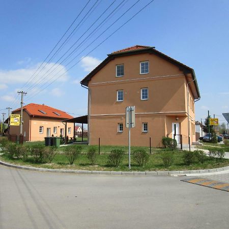 Penzion Semerád v Hevlíně Exterior foto